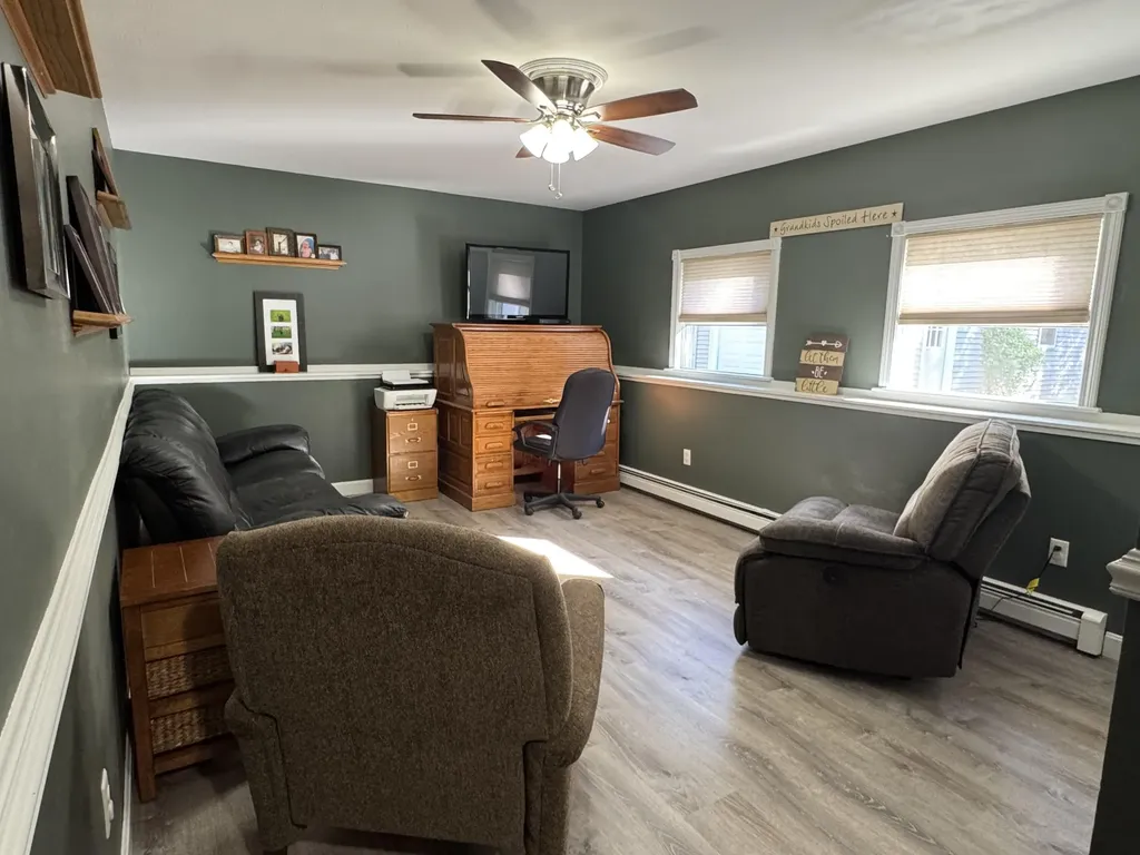 17 Lynn Avenue Brewer ME 04412