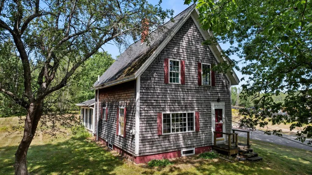 346 Us Route 1 Pembroke ME 04666
