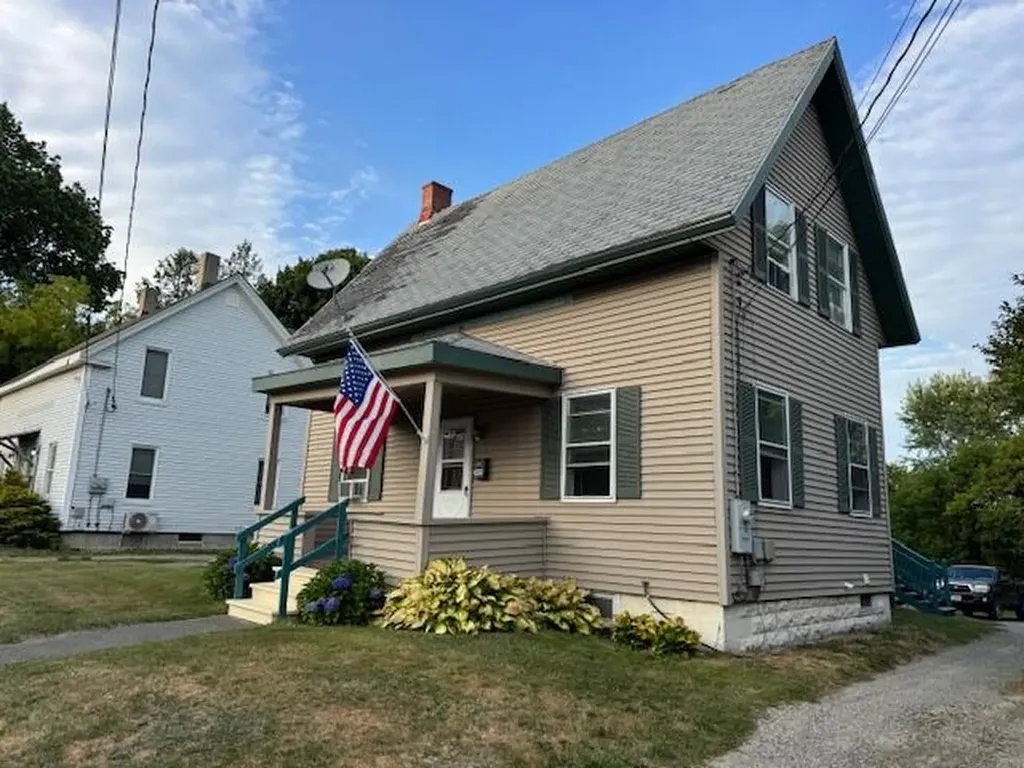 345 Broadway Bangor ME 04401