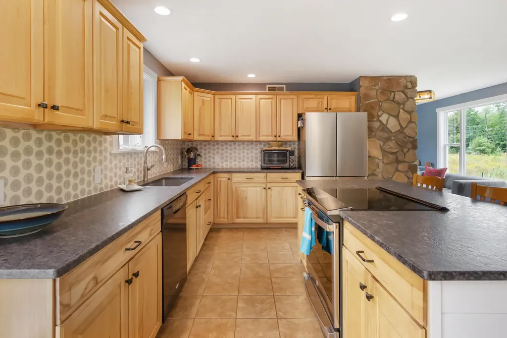 24 Granite Ledge Lane Orrington ME 04474