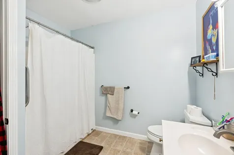 19 Independence Way Falmouth ME 04105