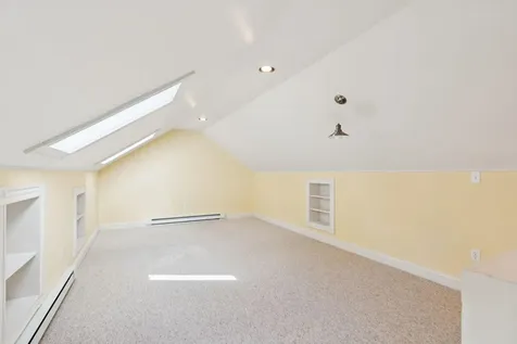 19 Independence Way Falmouth ME 04105