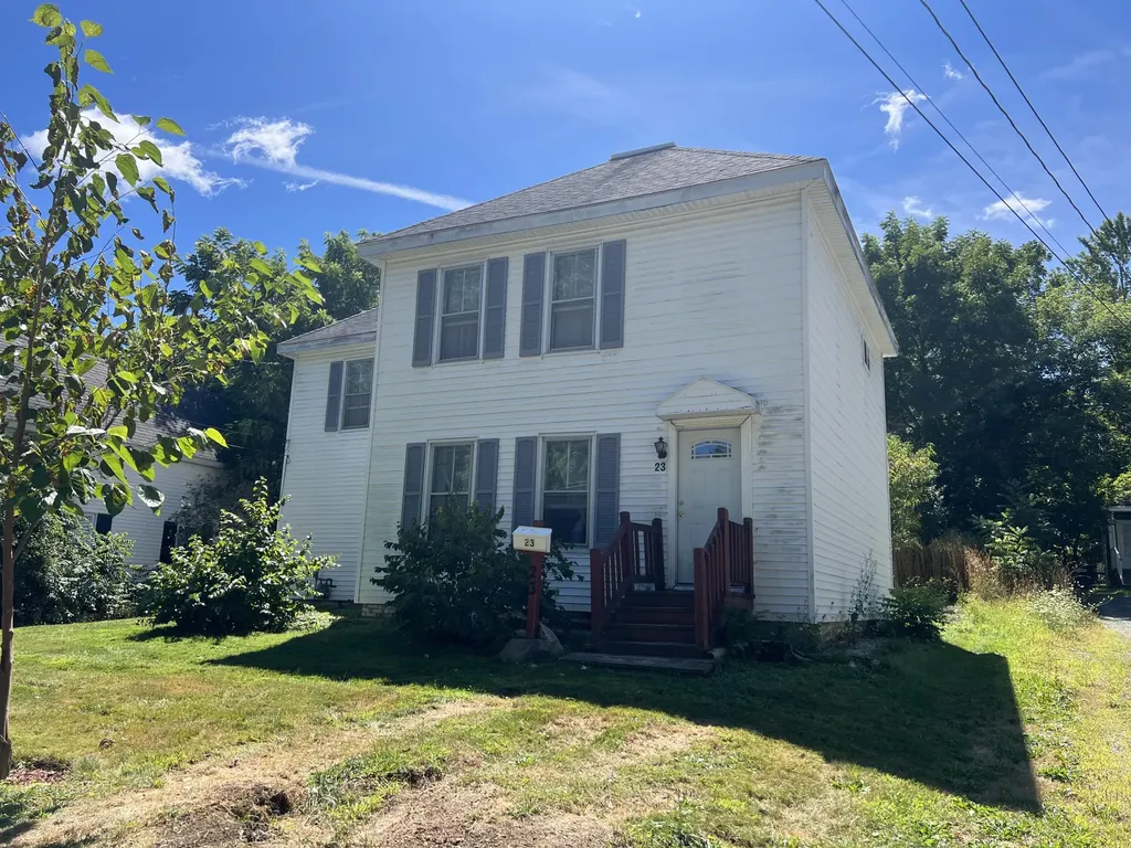 23 Forest Avenue Orono ME 04473