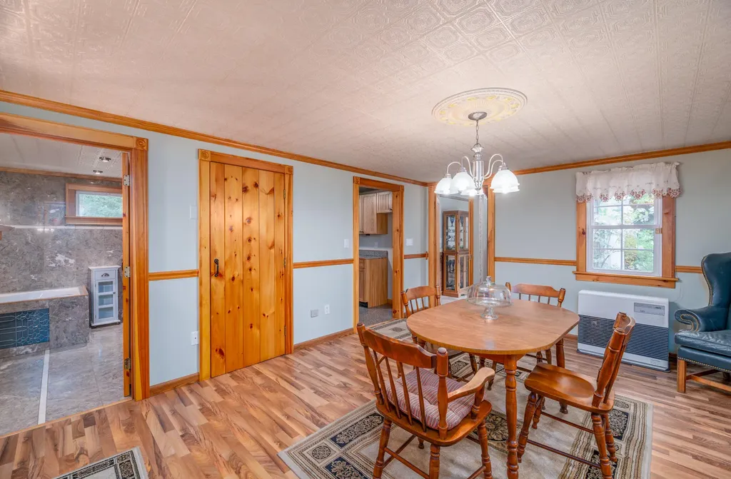 14 Blt Lane Farmingdale ME 04344