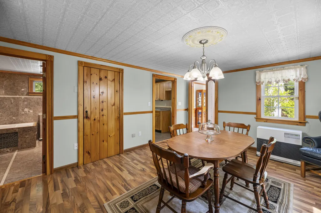 14 Blt Lane Farmingdale ME 04344