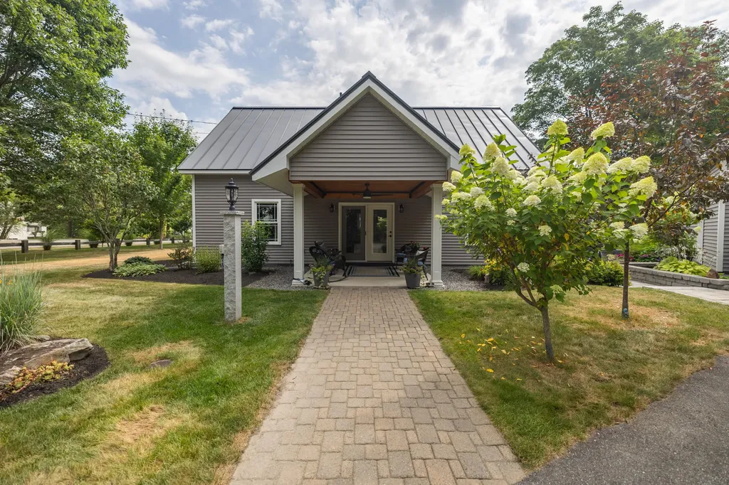 953 Bog Road Vassalboro ME 04989