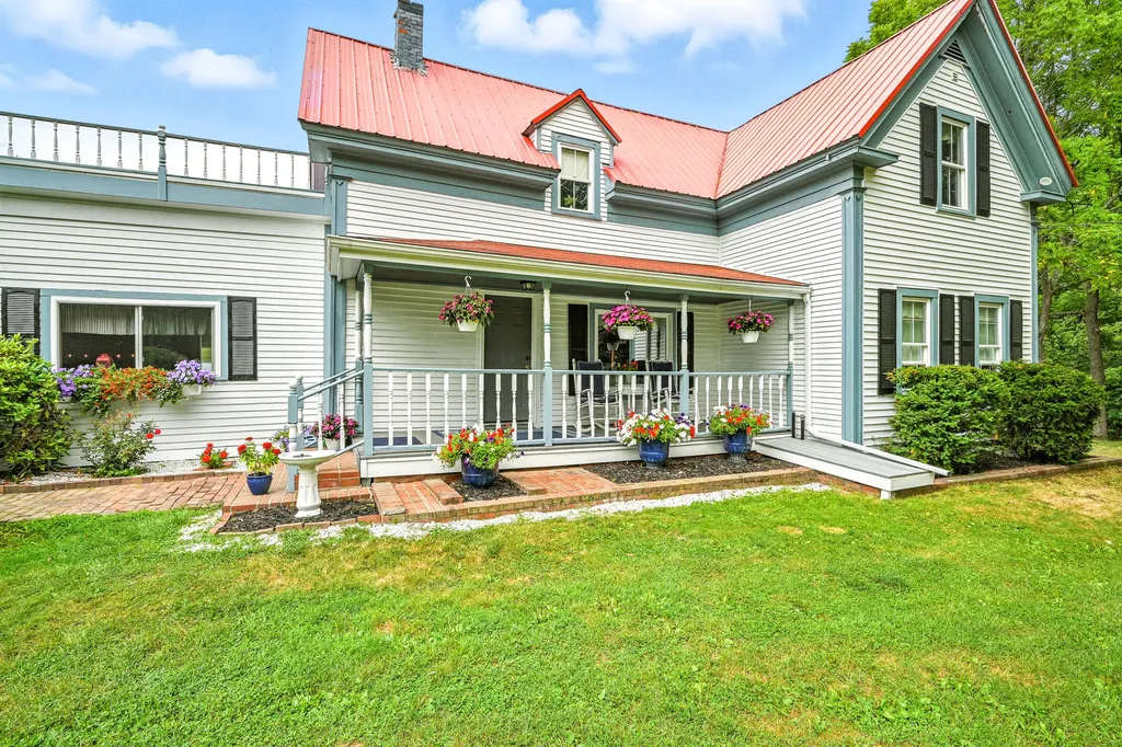 725 Cedar Grove Road Dresden ME 04342