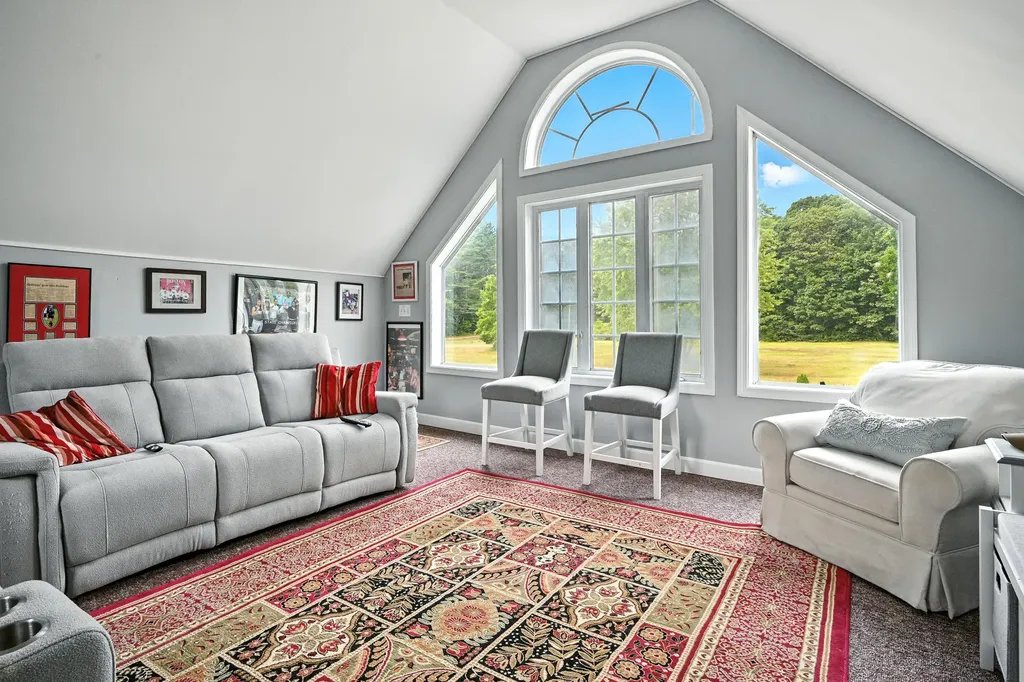 725 Cedar Grove Road Dresden ME 04342