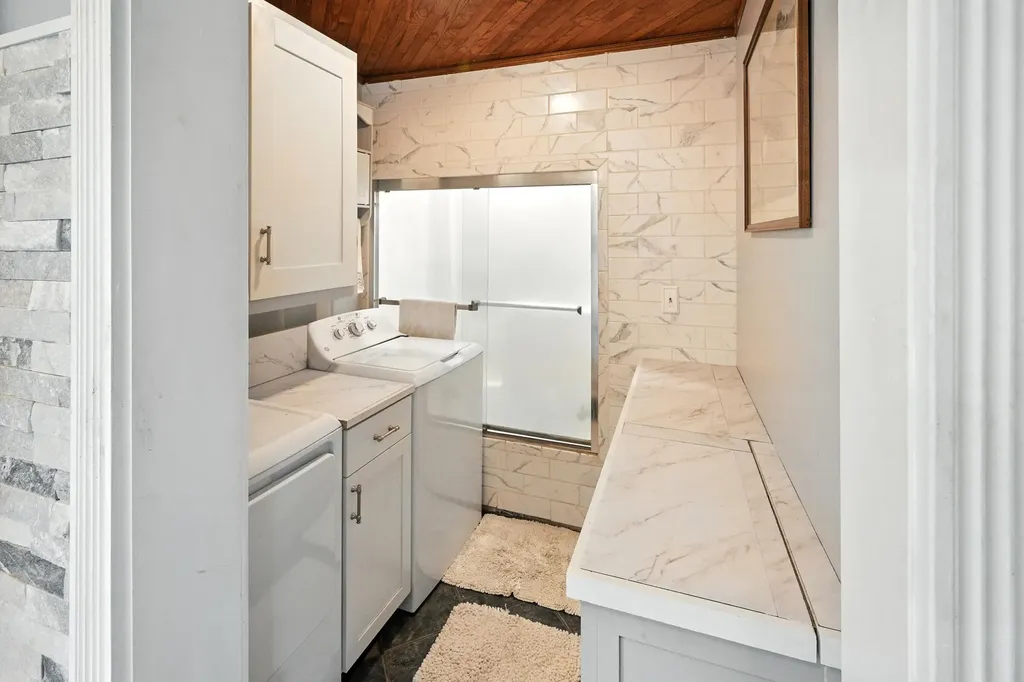 725 Cedar Grove Road Dresden ME 04342