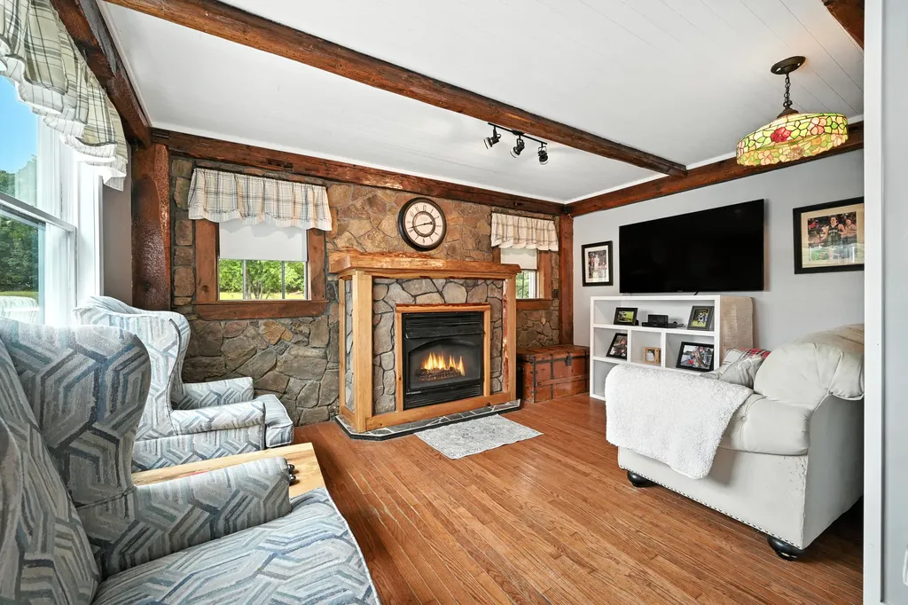 725 Cedar Grove Road Dresden ME 04342