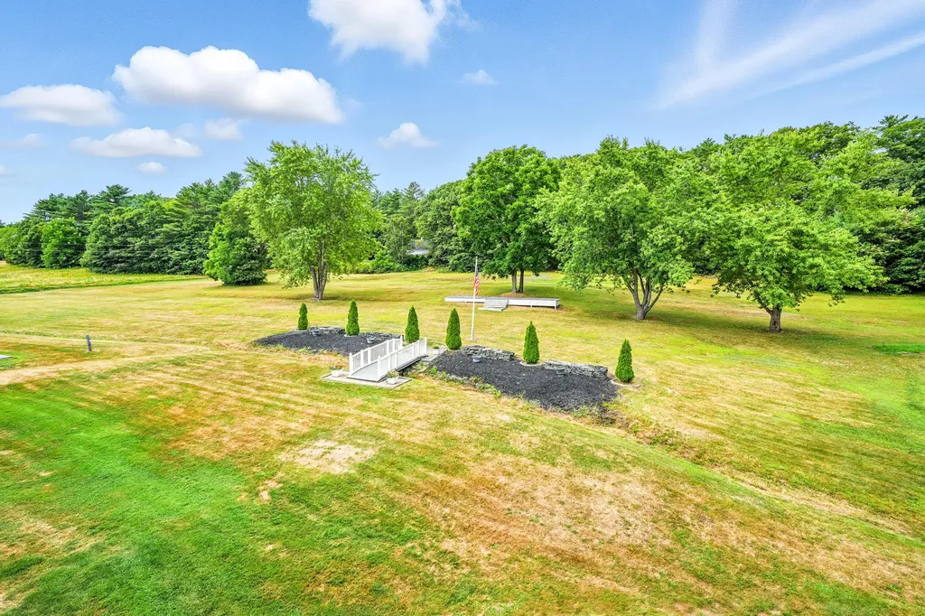 725 Cedar Grove Road Dresden ME 04342