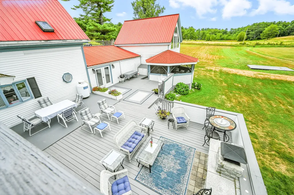 725 Cedar Grove Road Dresden ME 04342