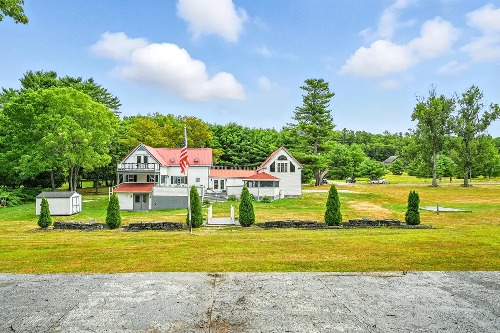 725 Cedar Grove Road Dresden ME 04342