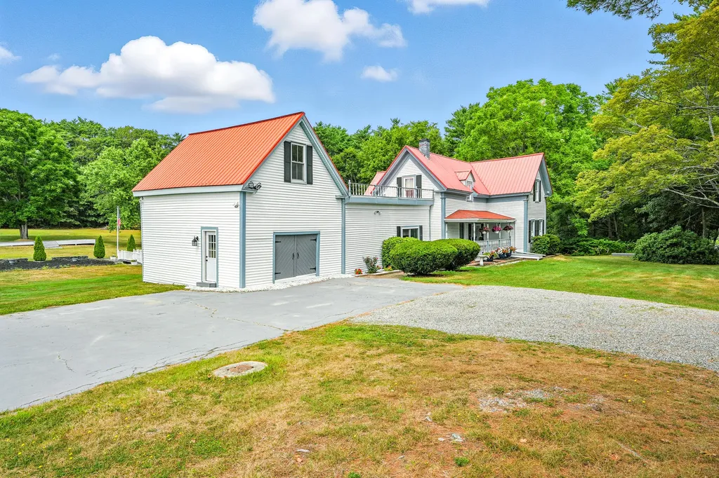 725 Cedar Grove Road Dresden ME 04342