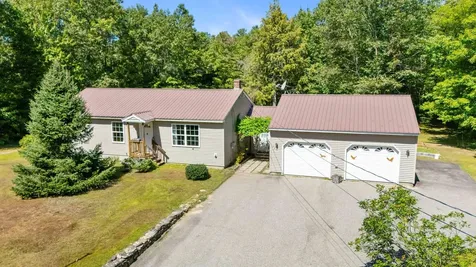 221 Job Road Standish ME 04084