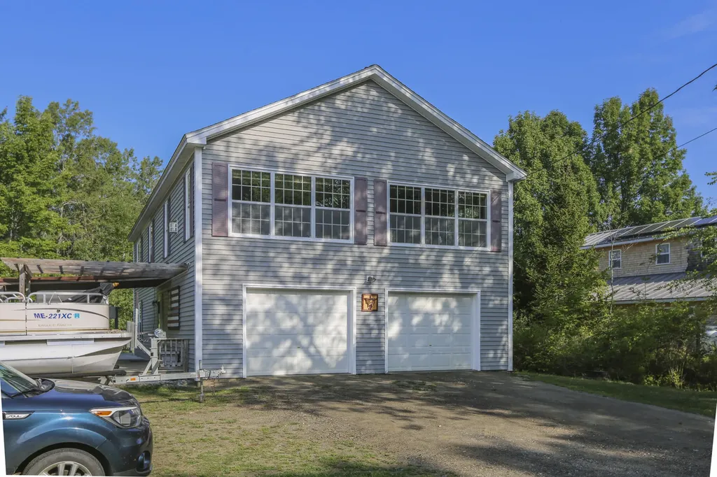 53 Lincolnville Avenue Belfast ME 04915