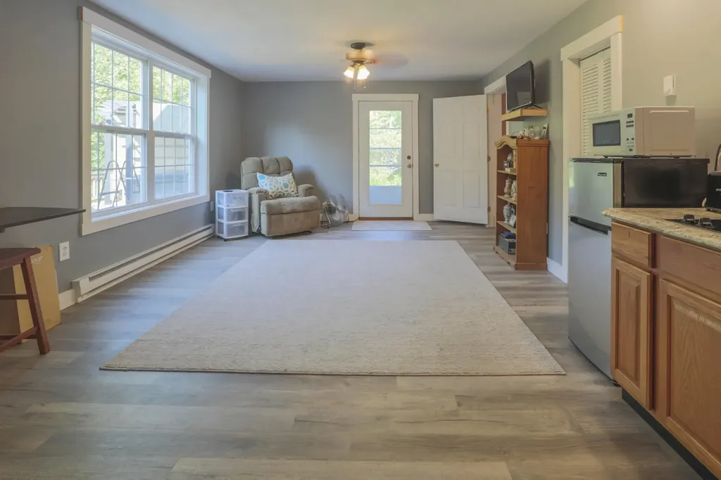53 Lincolnville Avenue Belfast ME 04915