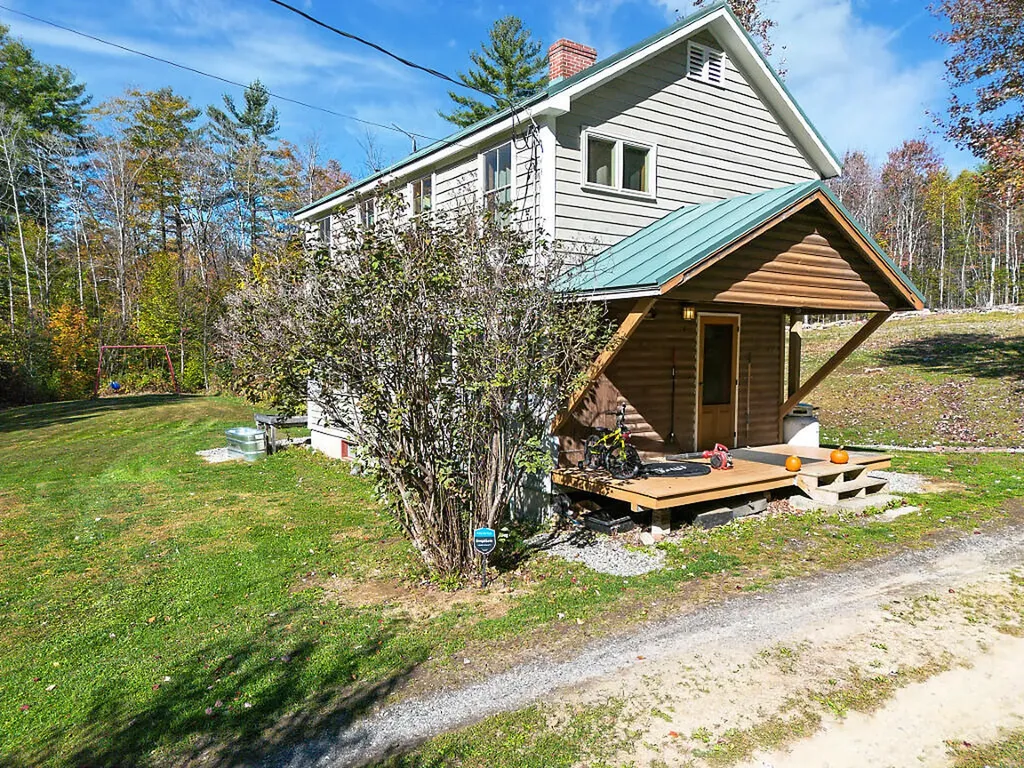 331 Beans Corner Road New Sharon ME 04955