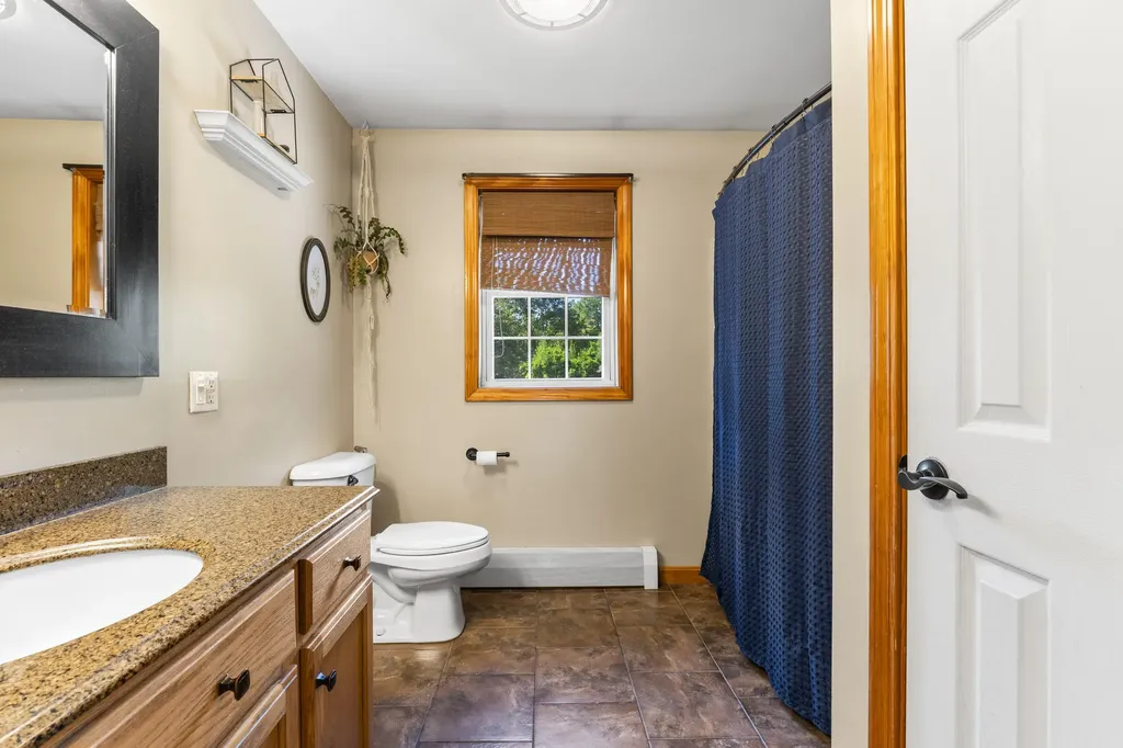 10 Roland Avenue Lewiston ME 04240