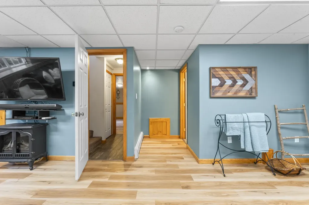 10 Roland Avenue Lewiston ME 04240
