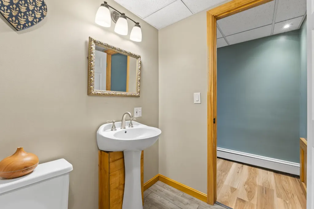 10 Roland Avenue Lewiston ME 04240