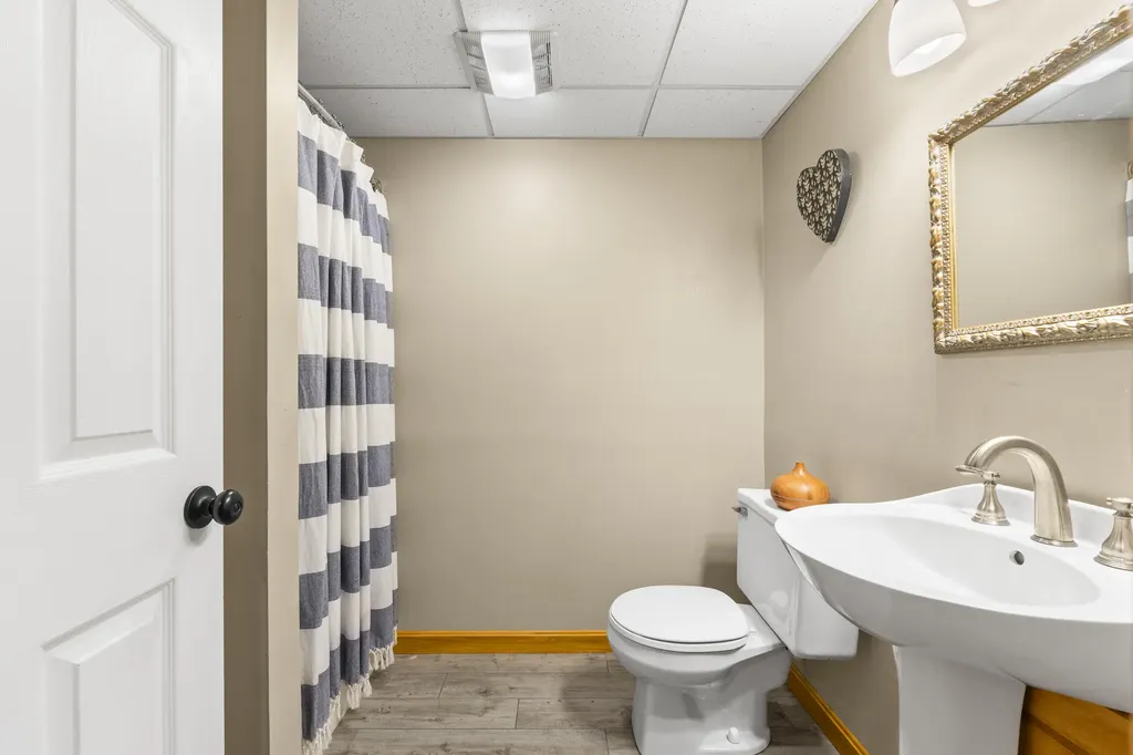 10 Roland Avenue Lewiston ME 04240