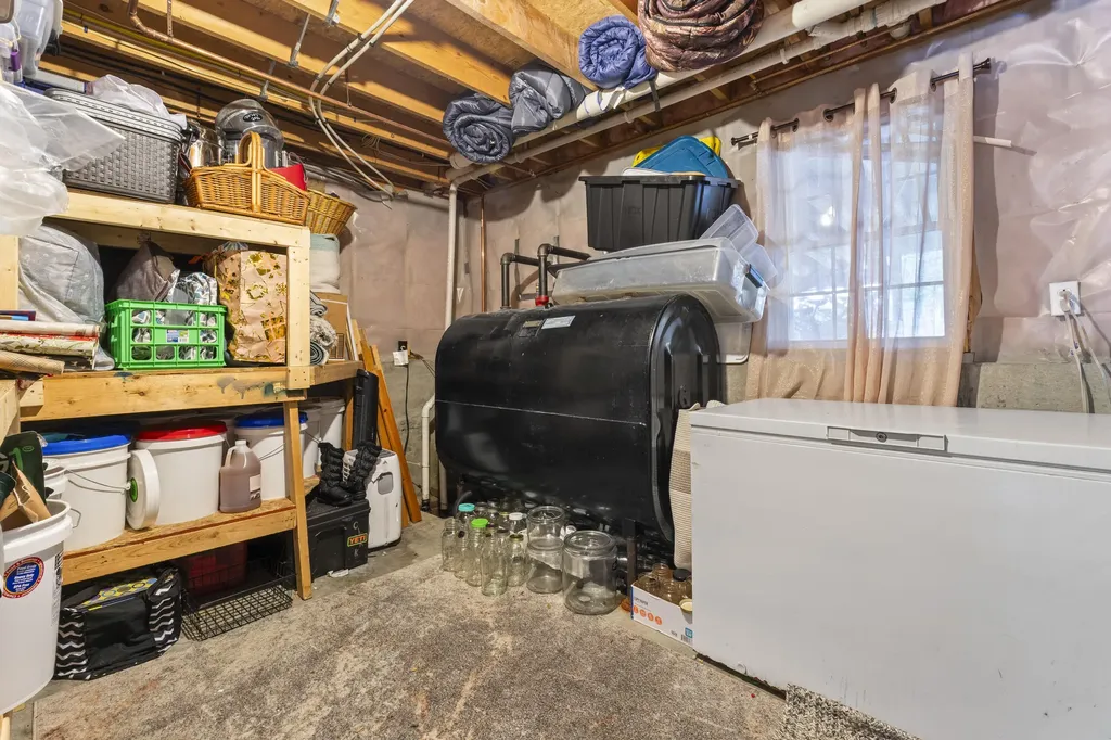 10 Roland Avenue Lewiston ME 04240