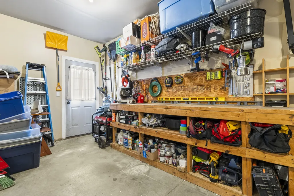 10 Roland Avenue Lewiston ME 04240