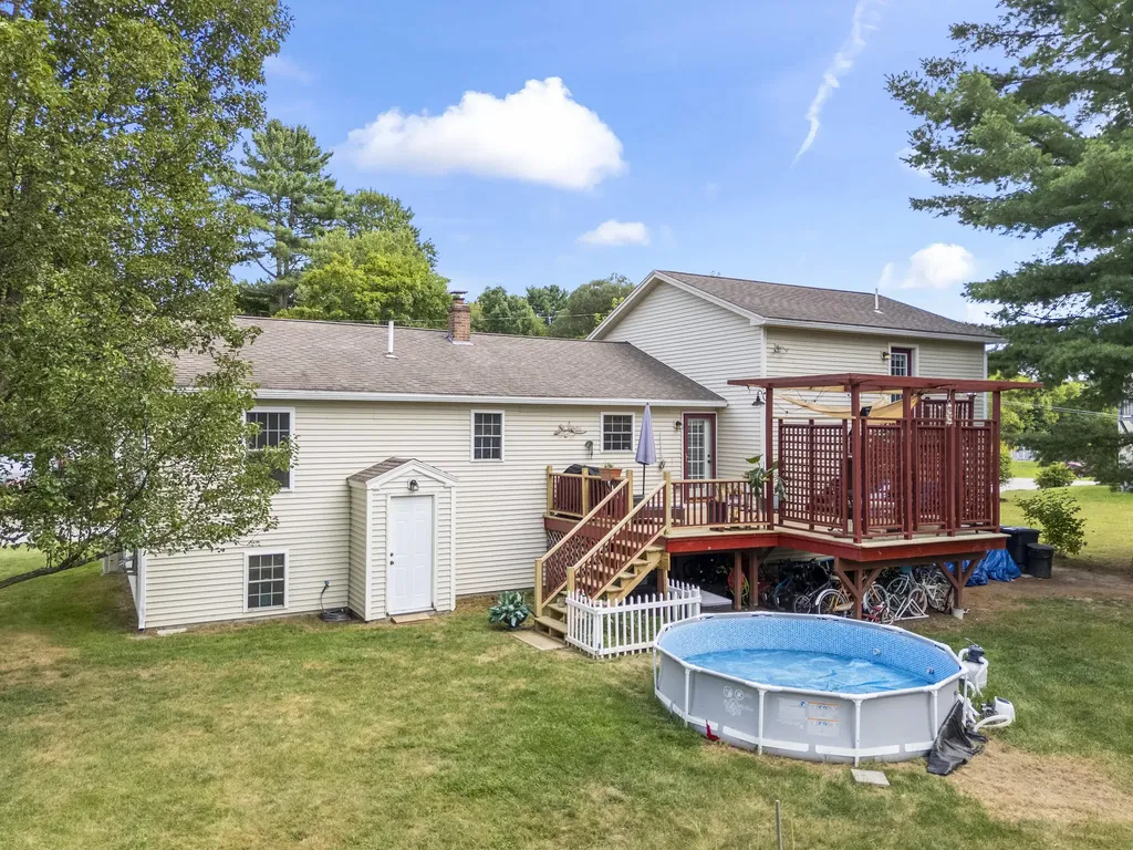 10 Roland Avenue Lewiston ME 04240