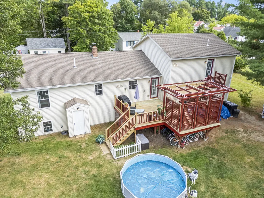 10 Roland Avenue Lewiston ME 04240