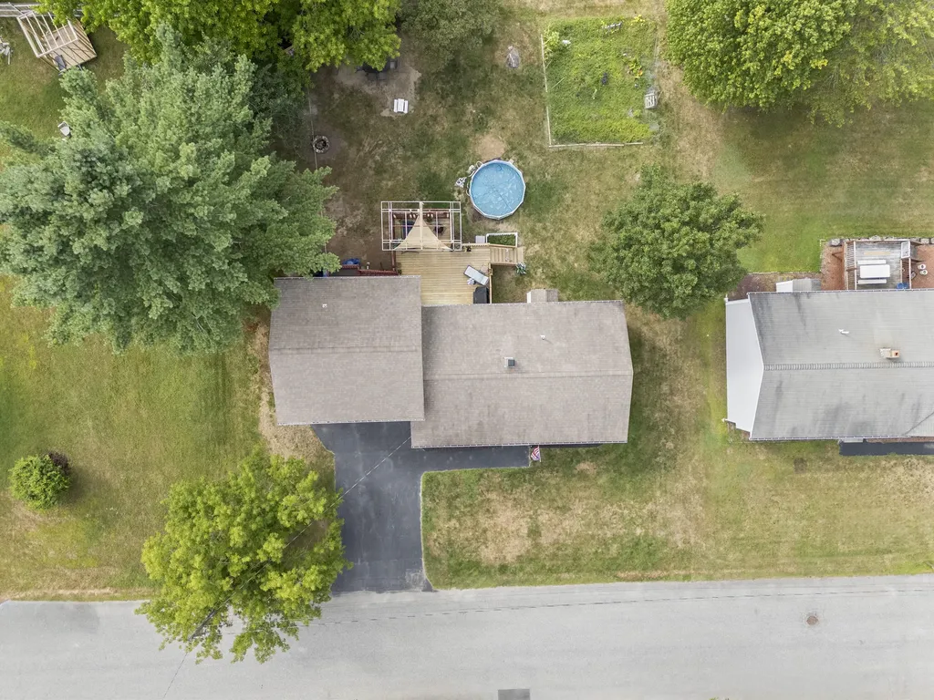 10 Roland Avenue Lewiston ME 04240