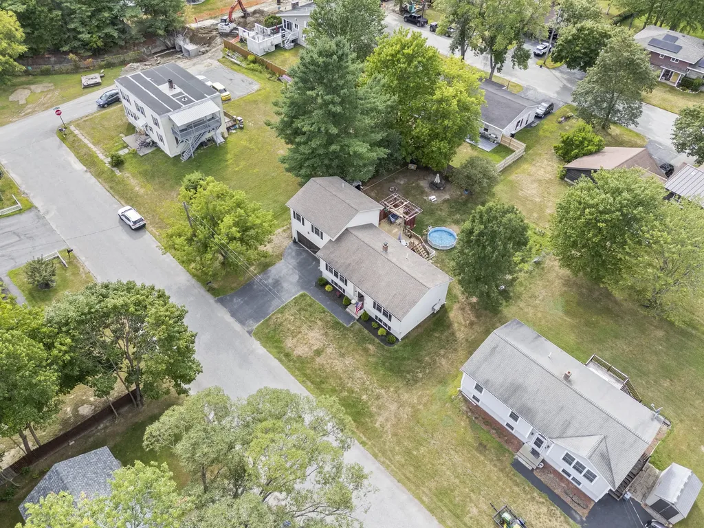 10 Roland Avenue Lewiston ME 04240