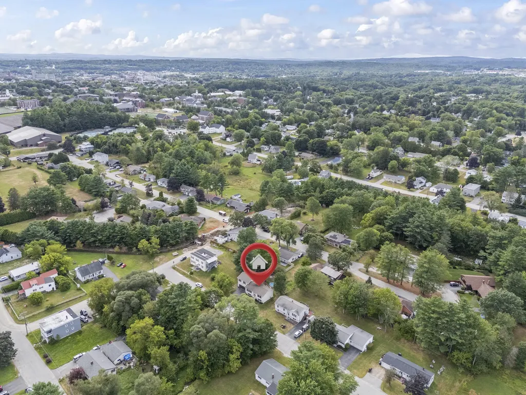 10 Roland Avenue Lewiston ME 04240