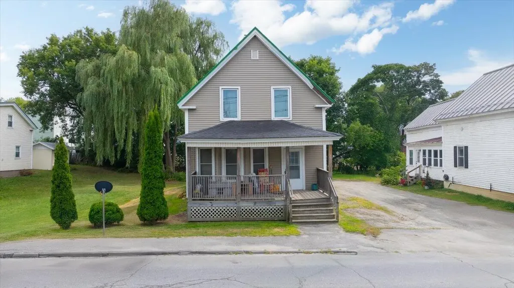 24 Oak Street Waterville ME 04901