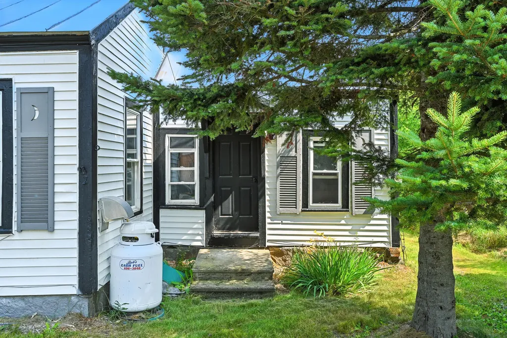 42 43 47 & 49 River Road New Portland ME 04961