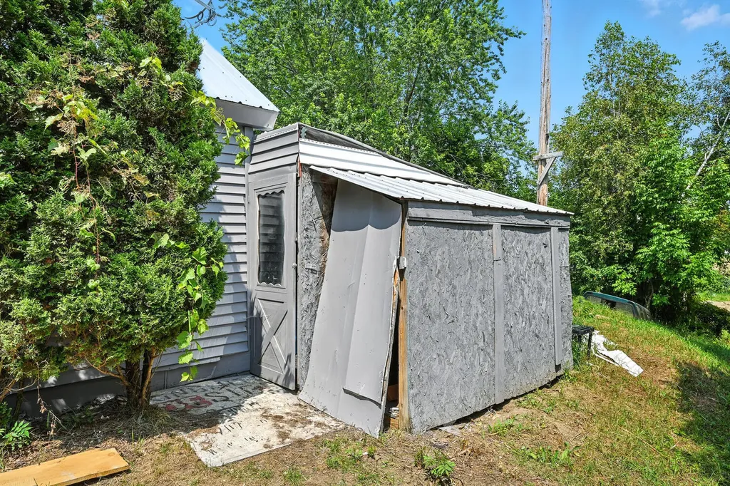 42 43 47 & 49 River Road New Portland ME 04961
