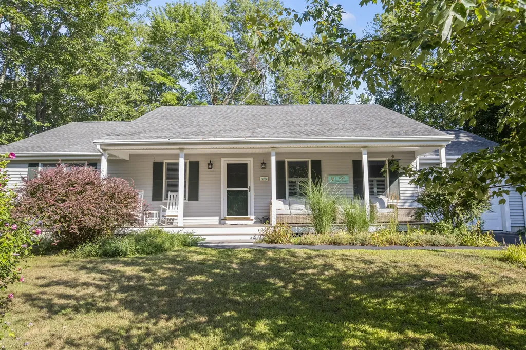 17 Darcy Road York ME 03909