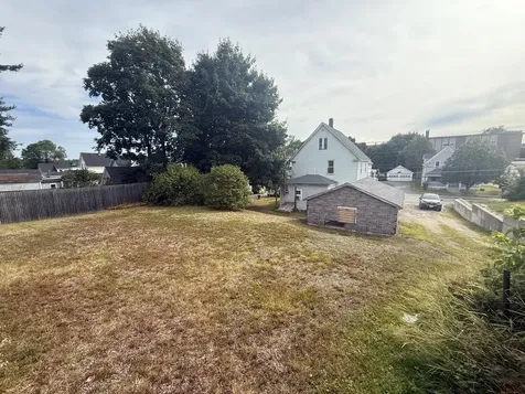 304 Katahdin Avenue Millinocket ME 04462