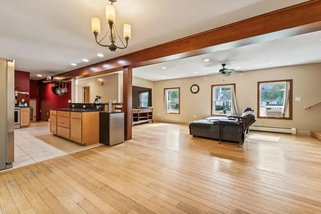 87 Farview Drive Sanford ME 04073