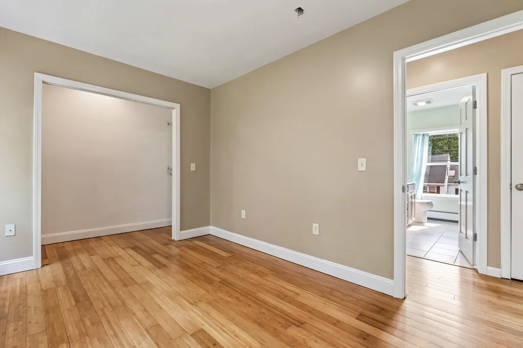 87 Farview Drive Sanford ME 04073