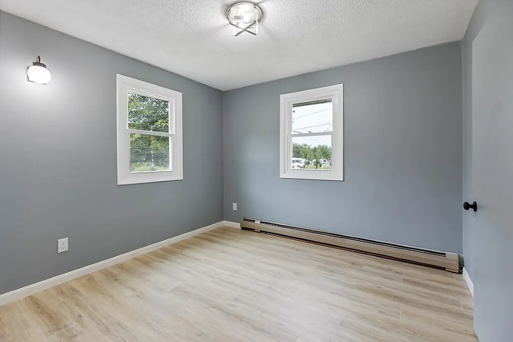62 Fletcher Road Auburn ME 04210