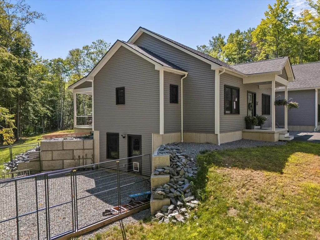 230 Hornbeam Way Bangor ME 04401