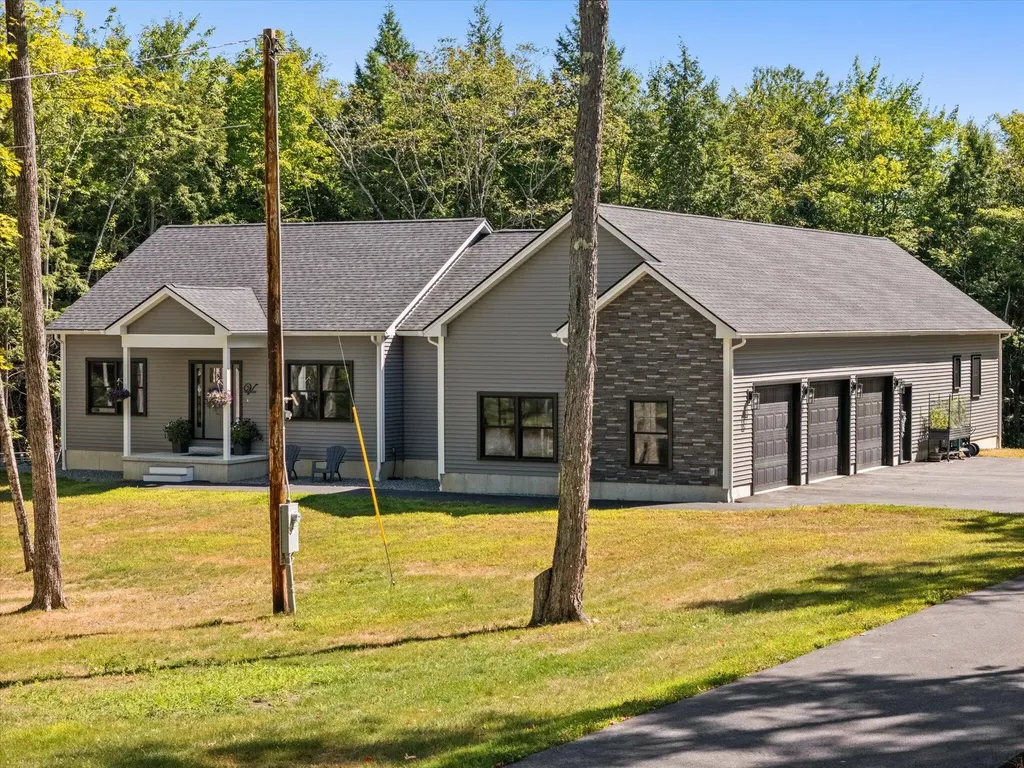 230 Hornbeam Way Bangor ME 04401