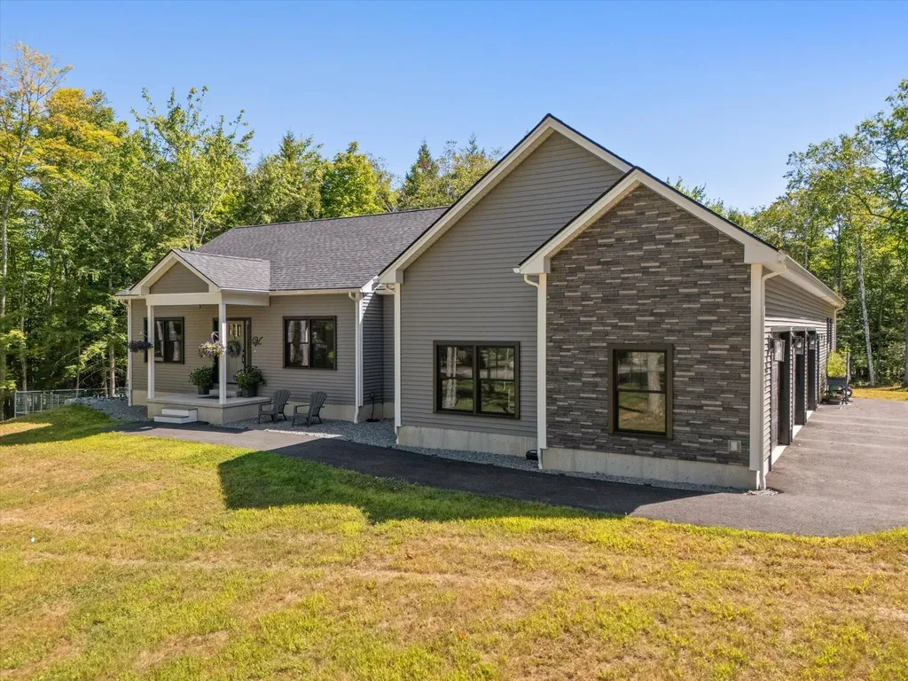 230 Hornbeam Way Bangor ME 04401