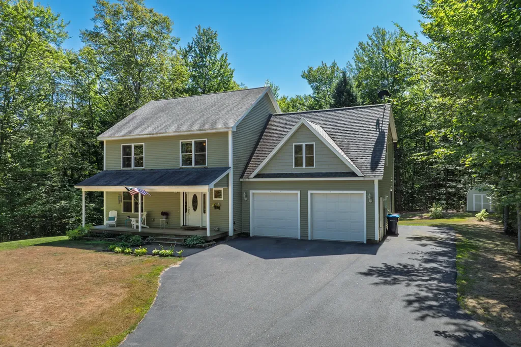 36 Rose Drive Cumberland ME 04021