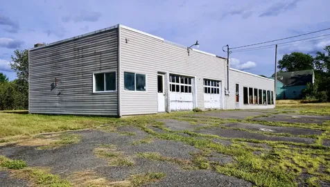 459 Hartland Avenue Pittsfield ME 04967