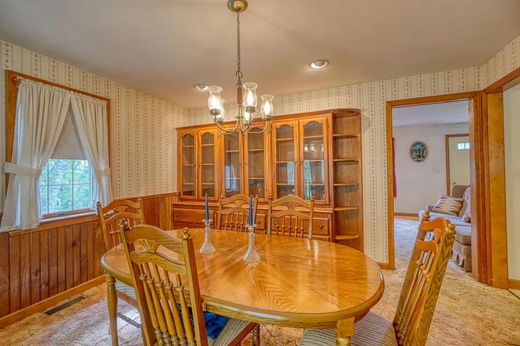 221 Brann Road Vassalboro ME 04989