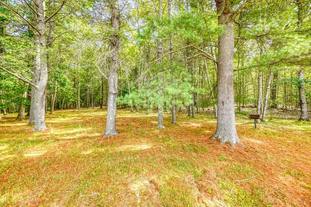 221 Brann Road Vassalboro ME 04989