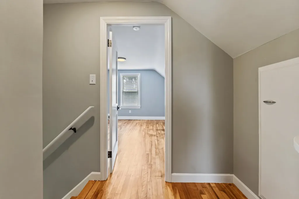 153 Poland Road Auburn ME 04210