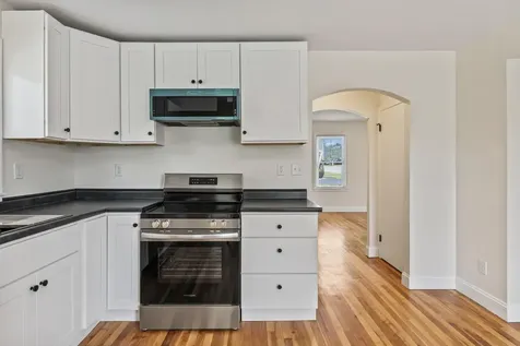 153 Poland Road Auburn ME 04210